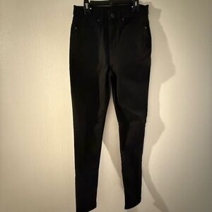 Women's Black Skinny Jeans